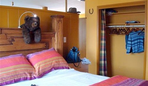 Casa de hóspedes Zenyard